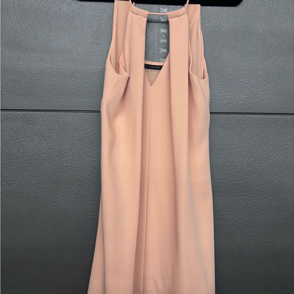 Elegant Peach Sleeveless Dress
